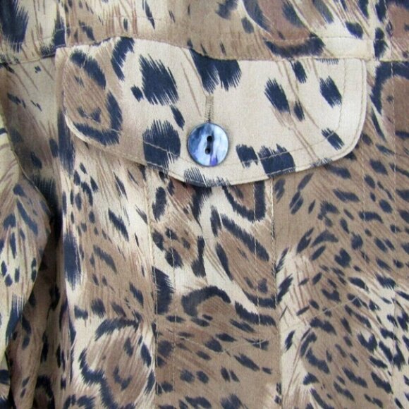 Chicos Silk Leopard Print Button Front Sheer Top Womens Size S 0 Long Sleeve - Picture 5 of 12